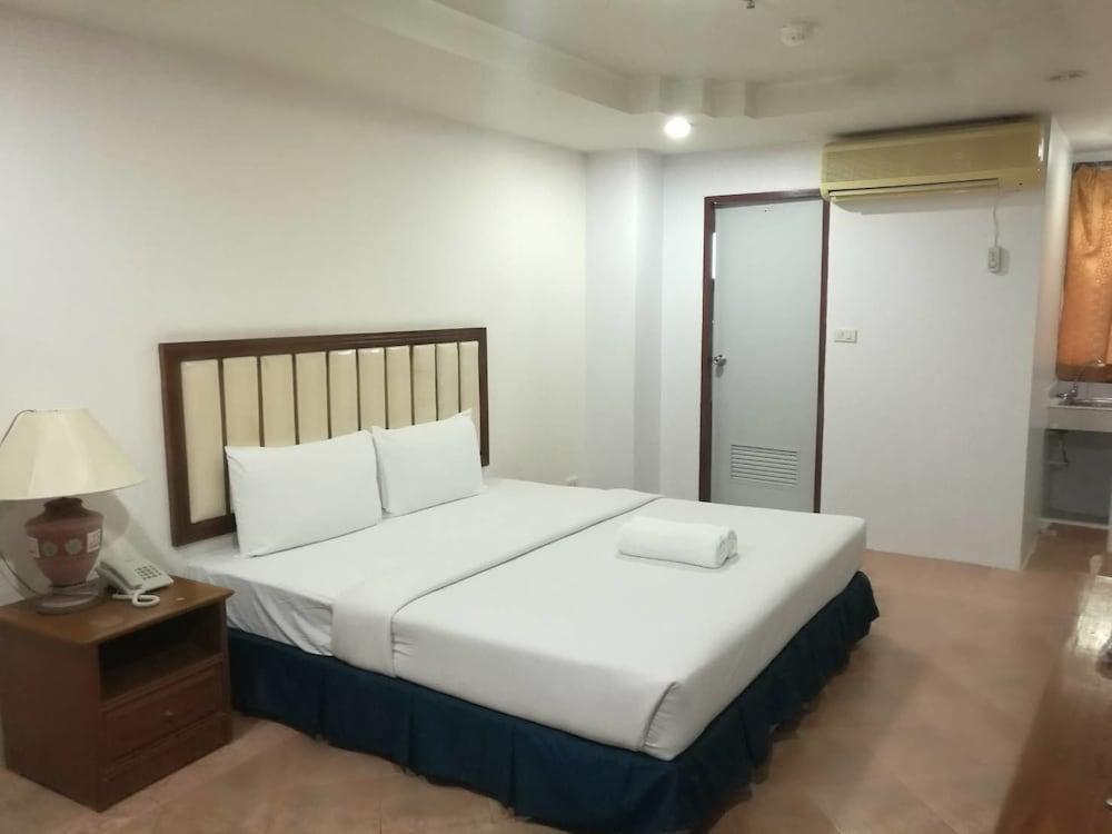 JS Tower apartamento con servicio Bangkok Exterior foto